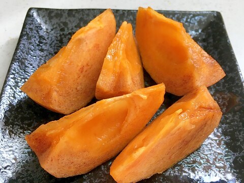 食べやすい！種あり柿の切り方(縦切り)